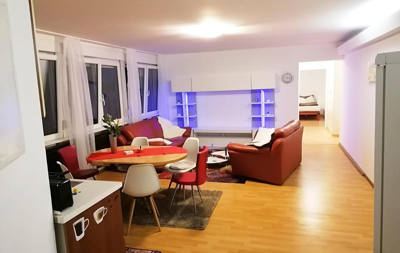 Gemuetliche Apartments In Niederdorfelden Dış mekan fotoğraf