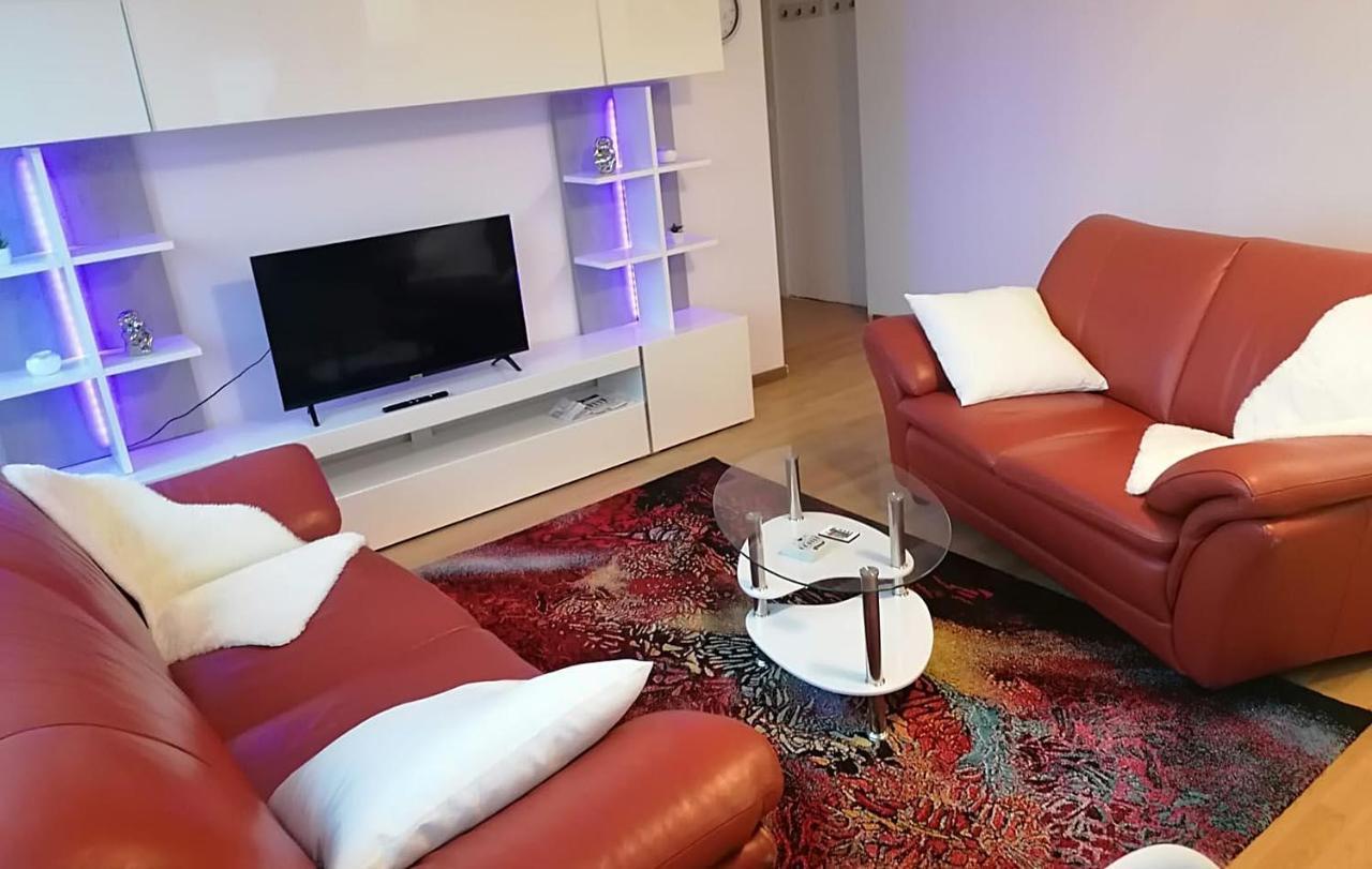Gemuetliche Apartments In Niederdorfelden Dış mekan fotoğraf